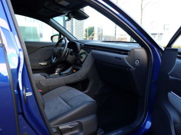 Lexus LBX